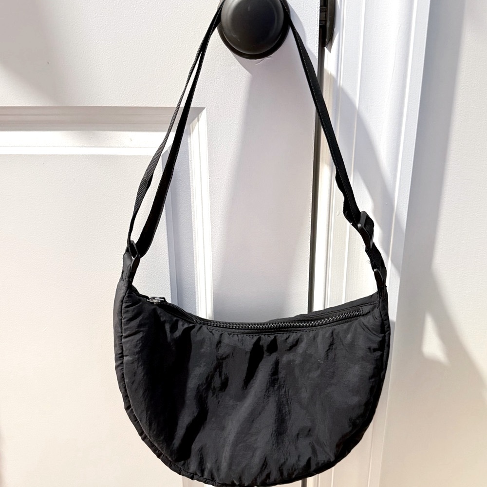Black Women's Shoulder Bag